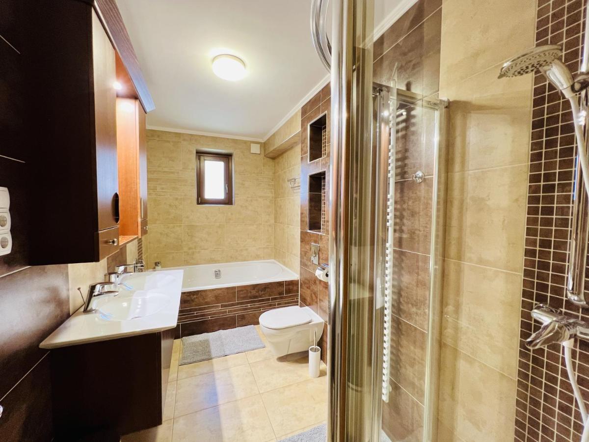 Villa Szofia Veszprem Apartments Dış mekan fotoğraf