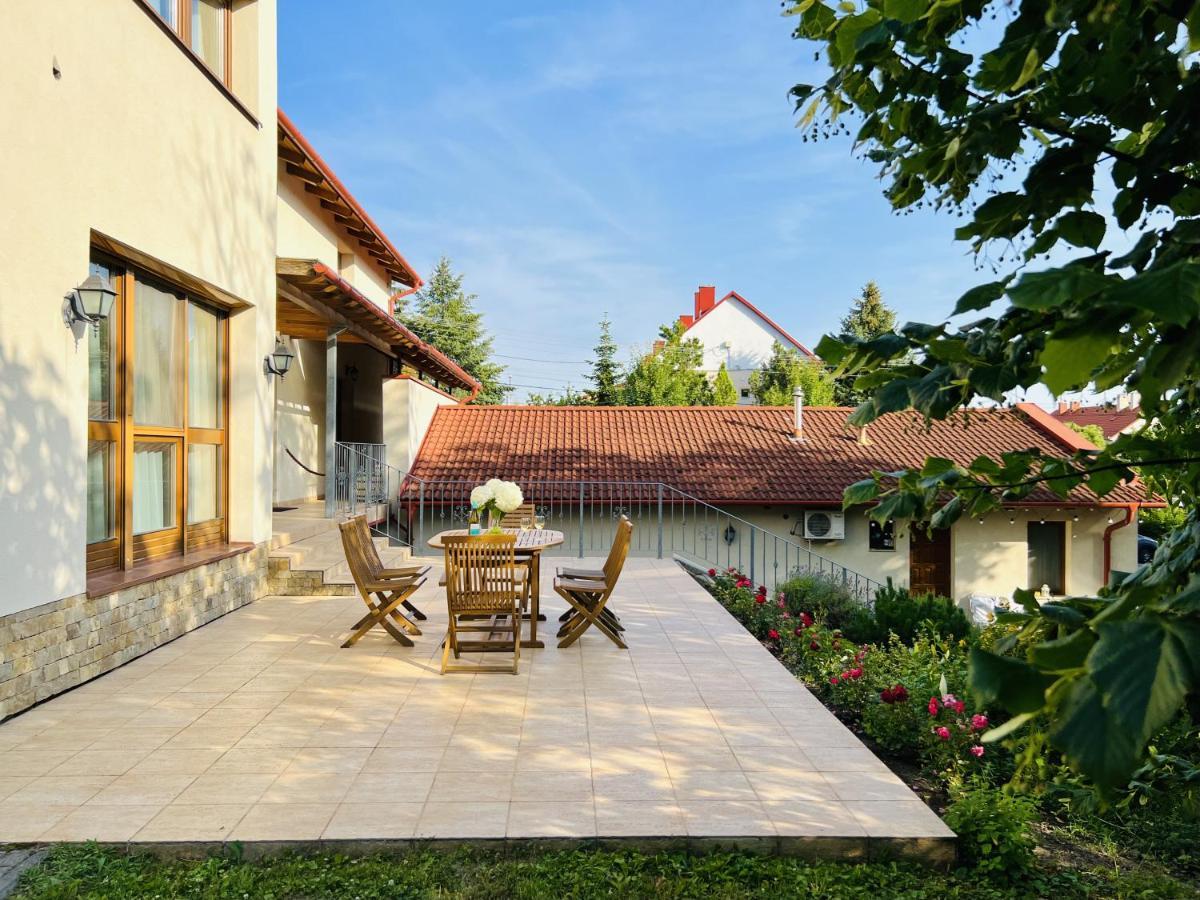 Villa Szofia Veszprem Apartments Dış mekan fotoğraf