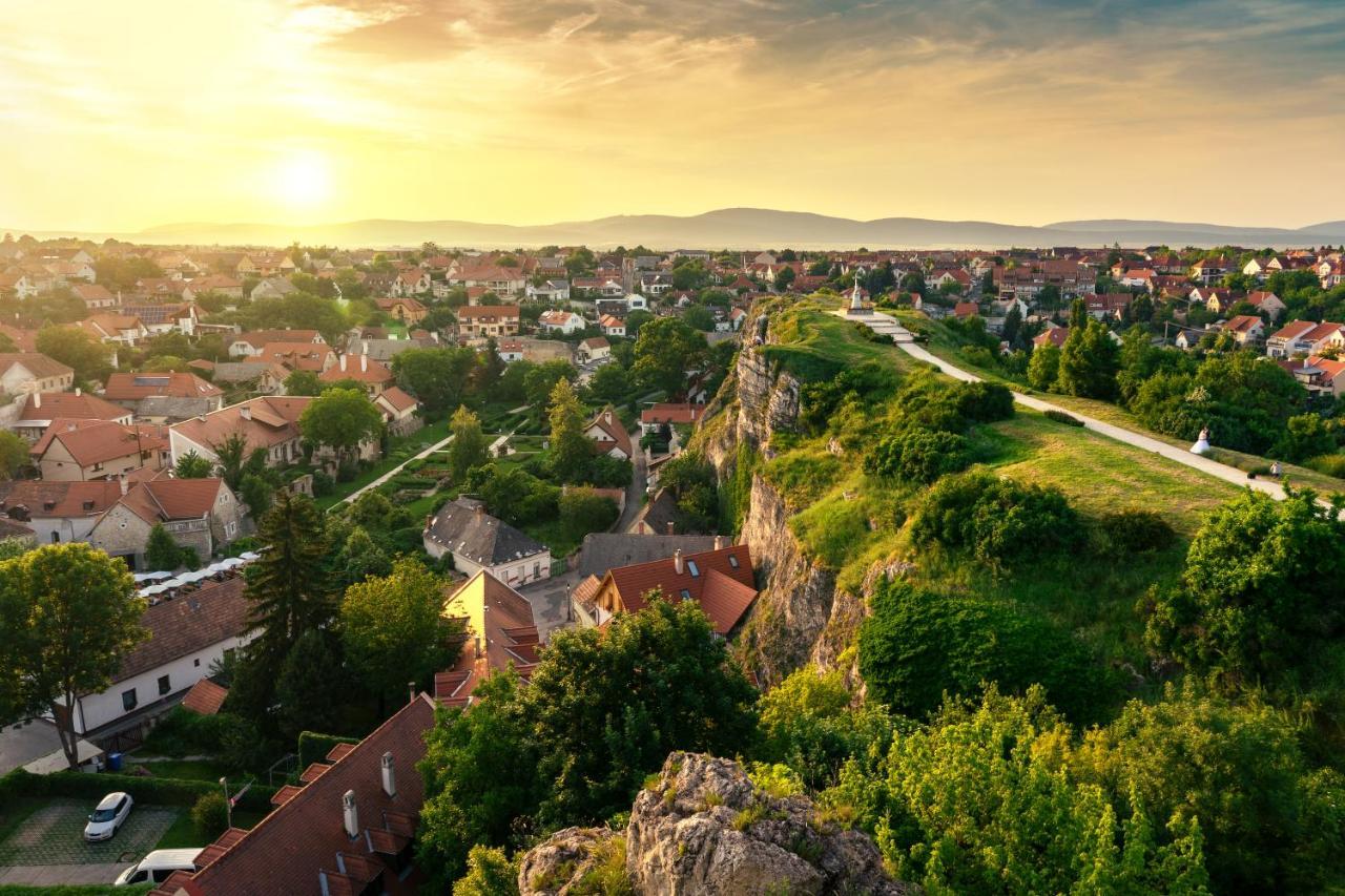 Villa Szofia Veszprem Apartments Dış mekan fotoğraf